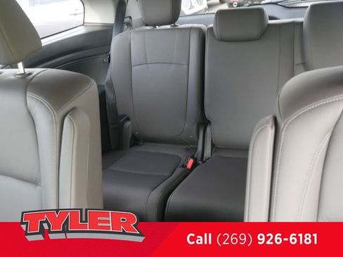 Used 2018 Honda Odyssey EX-L image 41