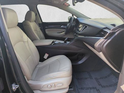 Used 2020 Buick Enclave Essence AWD/4WD image 20