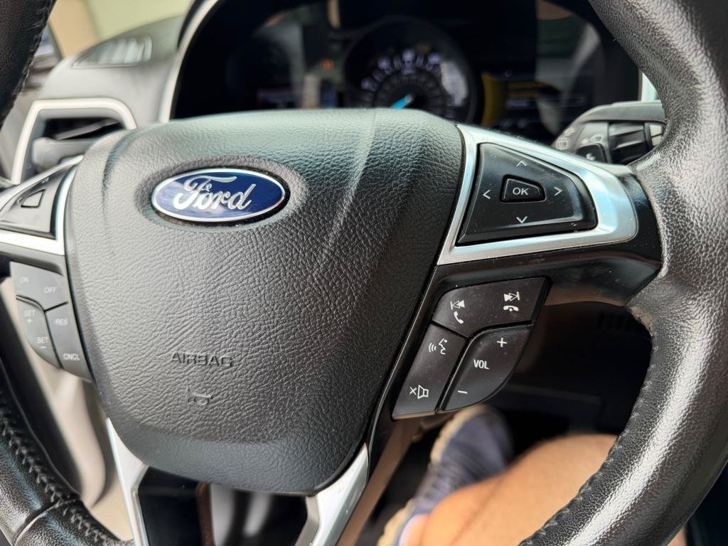 Used 2015 Ford Edge SEL w/ Equipment Group 201A AWD/4WD image 41