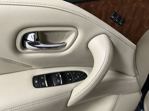 Used 2018 INFINITI QX80 4WD w/ Driver Assistance Package image 23