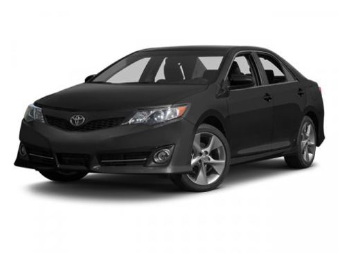 Used 2013 Toyota Camry LE image 1