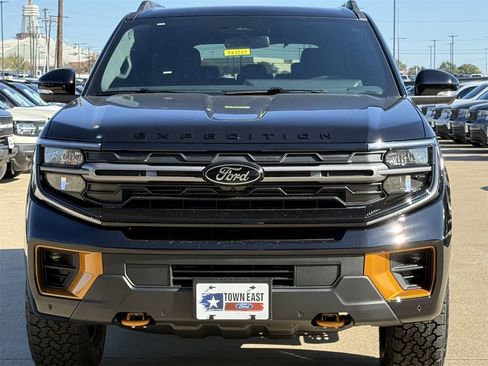 New 2025 Ford Expedition Tremor image 30