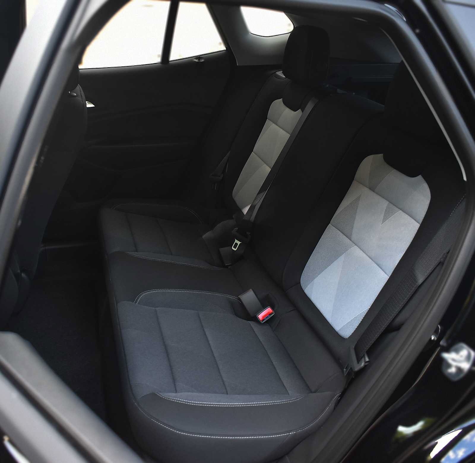 New 2026 Chevrolet Trax LS w/ LS Convenience Package FWD image 11