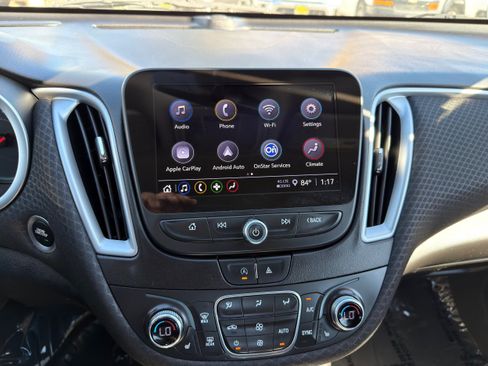 Used 2023 Chevrolet Malibu LT FWD image 28