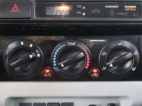 Used 2012 Toyota Tacoma 4x4 Double Cab w/ TRD Sport Pkg image 24