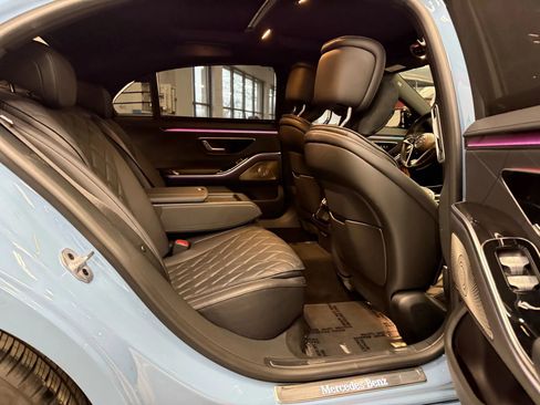 Used 2024 Mercedes-Benz S 580 4MATIC Sedan image 38