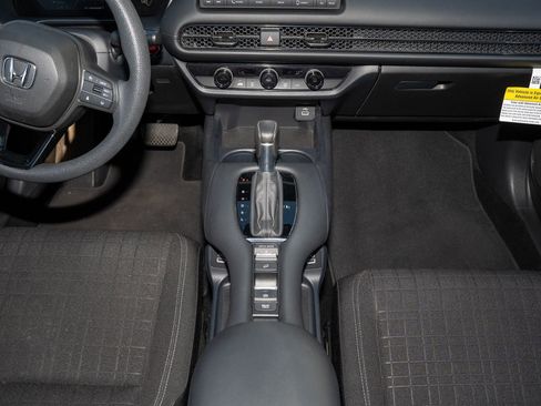 Certified 2023 Honda HR-V LX image 24