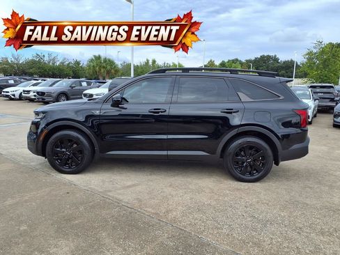 Used 2022 Kia Sorento S AWD/4WD image 5