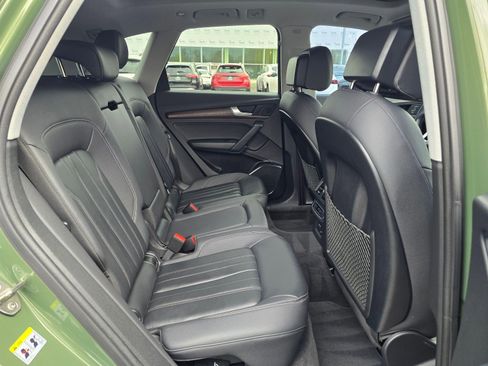 Used 2023 Audi Q5 2.0T Premium w/ Convenience Package AWD/4WD image 25