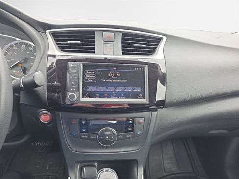 Used 2019 Nissan Sentra SV image 20