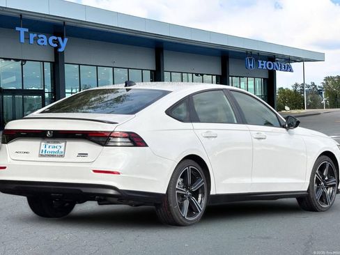 Used 2026 Honda Accord Sport image 6