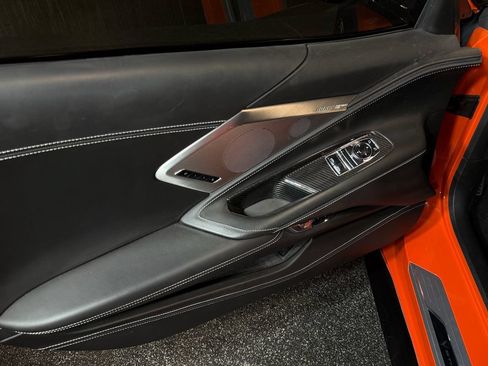 Used 2021 Chevrolet Corvette Stingray Premium Cpe w/ Z51 Performance Package RWD image 22