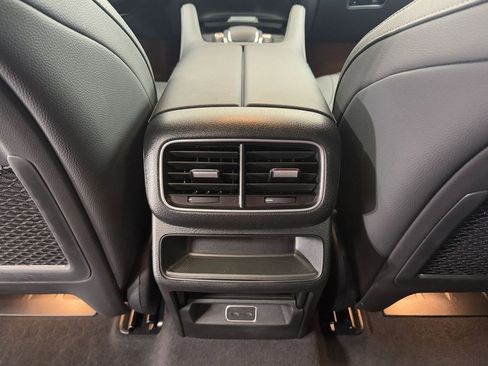 Certified 2025 Mercedes-Benz GLE 450 4MATIC image 27