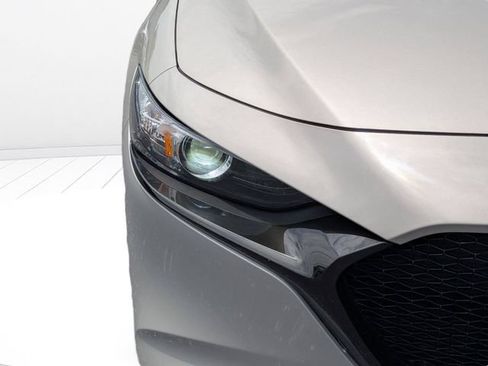 Used 2024 MAZDA MAZDA3 s FWD image 9