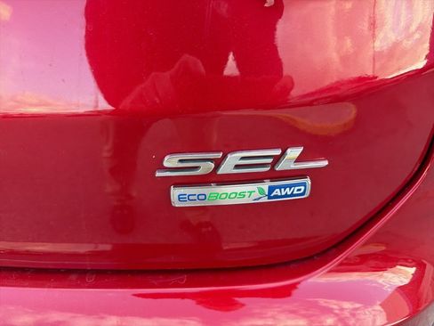 Used 2020 Ford Edge SEL w/ Convenience Package image 8