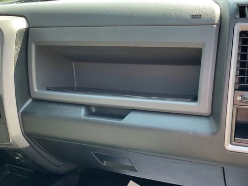 Used 2015 RAM 2500 Tradesman w/ Chrome Appearance Group image 44