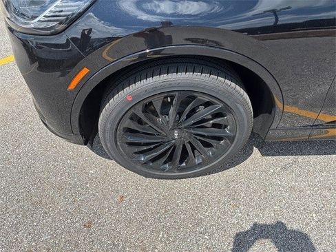 New 2025 Lincoln Aviator Reserve w/ Luxury Package image 12