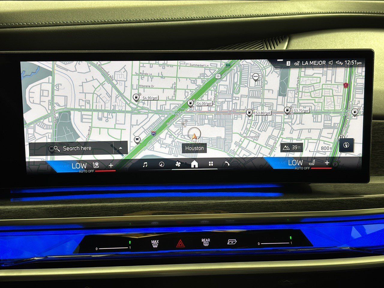Used 2023 BMW 760i xDrive AWD/4WD image 23