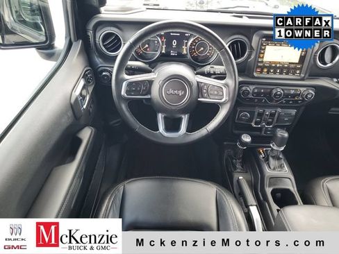 Used 2022 Jeep Wrangler Unlimited Sahara w/ LED Lighting Group AWD/4WD image 27