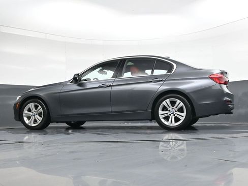 Used 2018 BMW 330i xDrive Sedan w/ Convenience Package AWD/4WD image 34