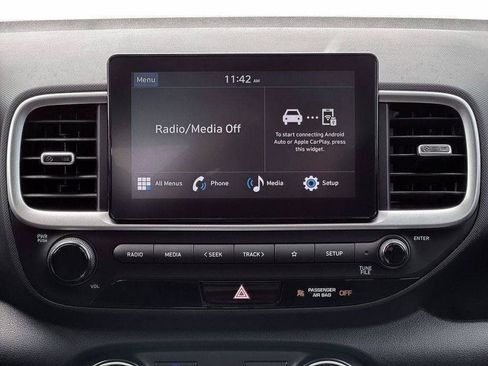 New 2026 Hyundai Venue SE FWD image 19
