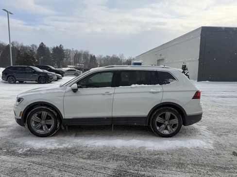 Used 2021 Volkswagen Tiguan SEL image 9