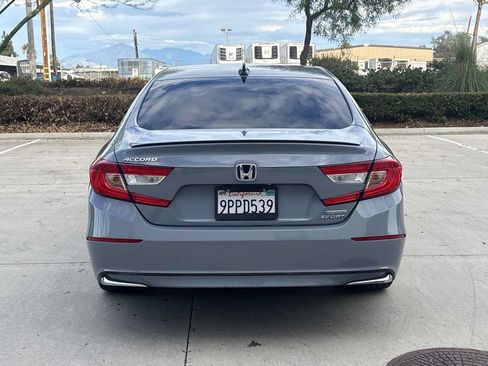 Used 2022 Honda Accord Sport image 4