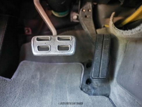 Used 1999 Chevrolet Corvette Coupe w/ Memory Pkg image 37