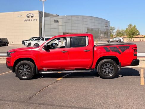 Certified 2022 Nissan Frontier S w/ Technology Package AWD/4WD image 3