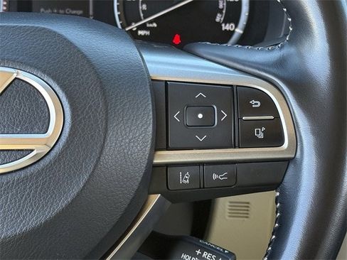 Used 2023 Lexus GX 460 Premium w/ Accessory Package image 15