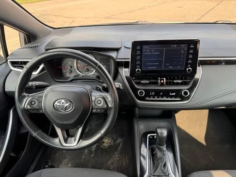Used 2020 Toyota Corolla SE FWD image 16