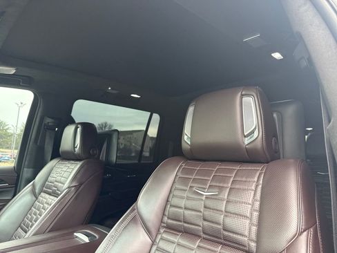 Certified 2021 Cadillac Escalade ESV Sport Platinum image 13