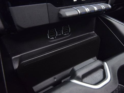 Used 2023 RAM 1500 Laramie image 37