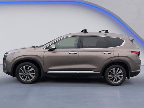 Used 2020 Hyundai Santa Fe SEL w/ Convenience + Premium Package FWD image 4