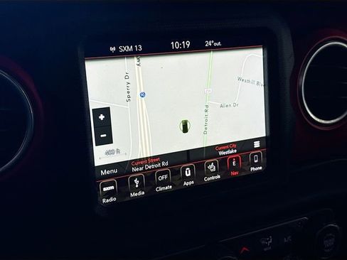 Used 2018 Jeep Wrangler Unlimited Rubicon w/ Dual Top Group image 14