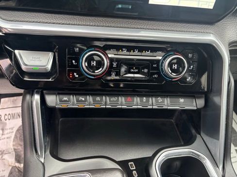 Used 2022 GMC Sierra 1500 Denali w/ Technology Package image 12