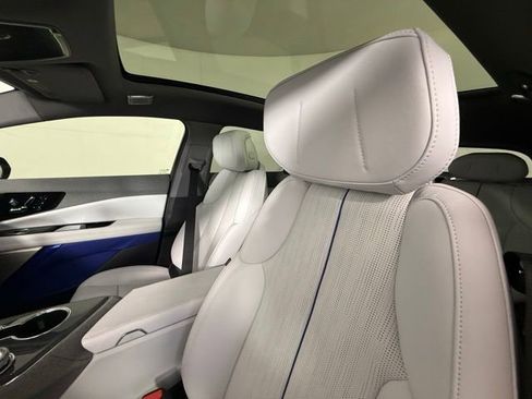 New 2026 Cadillac Optiq Luxury 2 AWD/4WD image 5