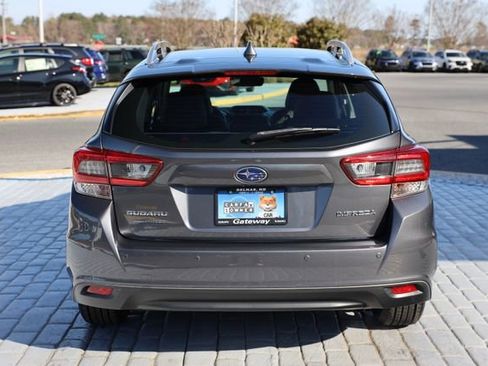 Used 2022 Subaru Impreza 2.0i Limited w/ Popular Package #2 image 4