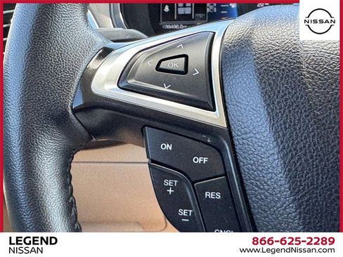 Used 2024 Ford Edge Titanium image 18