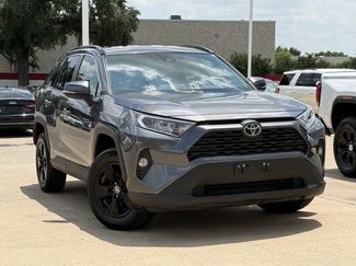 Used 2021 Toyota RAV4 XLE FWD video 1