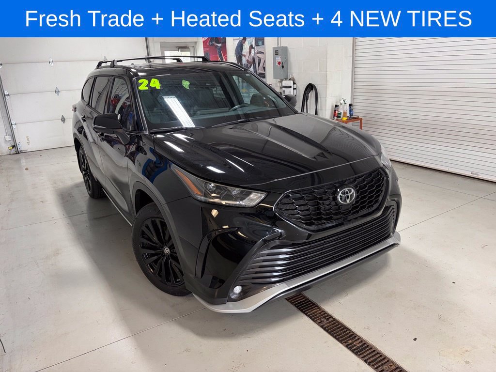 Used 2024 Toyota Highlander XSE AWD/4WD image 2