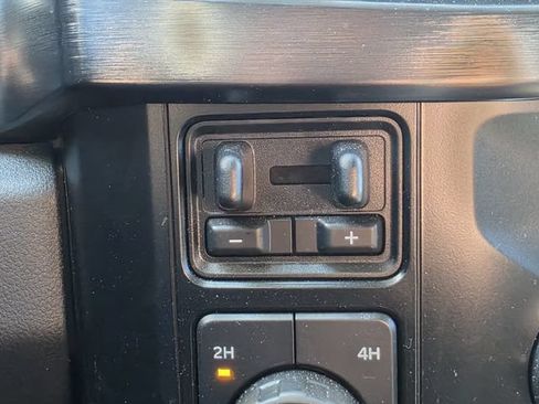 Used 2023 Ford F250 Lariat w/ Lariat Ultimate Package AWD/4WD image 20