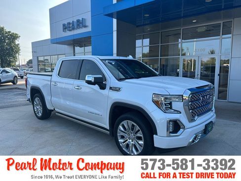 Certified 2020 GMC Sierra 1500 Denali w/ Denali Ultimate Package AWD/4WD image 1