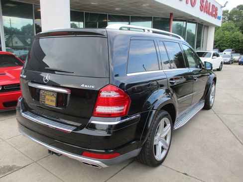 Used 2012 Mercedes-Benz GL 550 4MATIC image 6