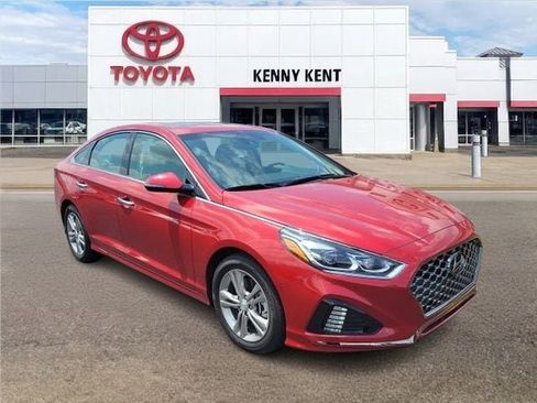 Used 2019 Hyundai Sonata Limited FWD image 1