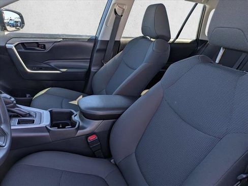 Certified 2025 Toyota RAV4 LE FWD image 17