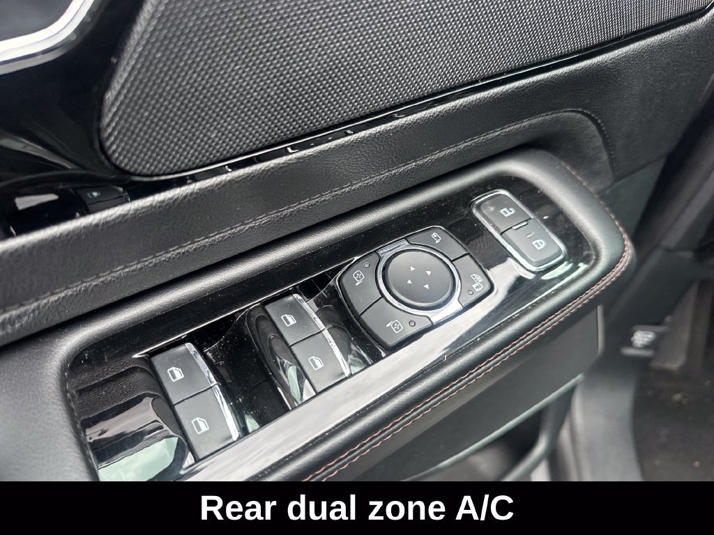Used 2023 Lincoln Aviator Reserve AWD/4WD image 11