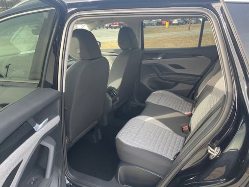 New 2026 Volkswagen Tiguan S image 6