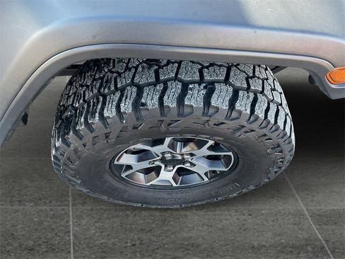 Used 2020 Jeep Wrangler Unlimited Rubicon w/ Cold Weather Group image 15