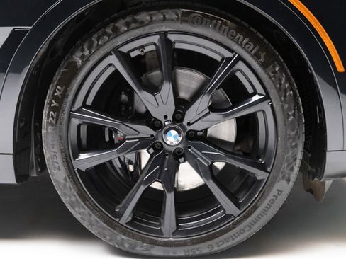 Used 2024 BMW X7 M60i w/ Executive Package image 40